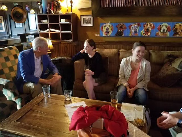 Alumni socializing at a PSAS event